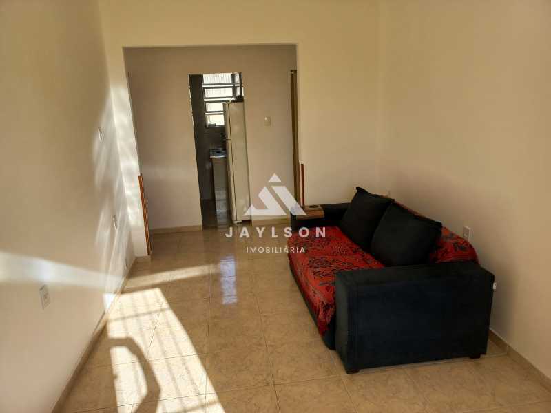 Apartamento à venda com 2 quartos, 60m² - Foto 25