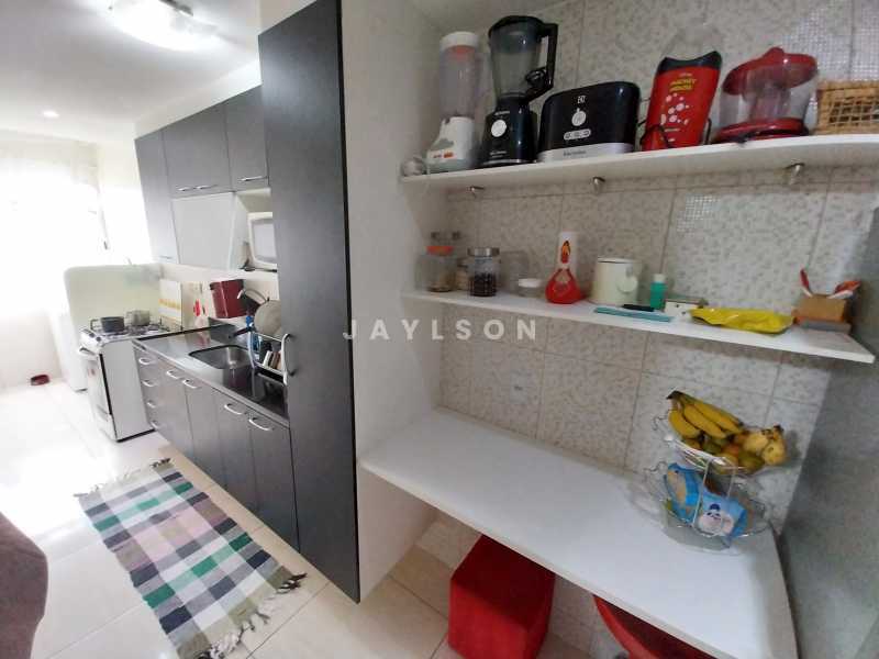 Apartamento à venda com 2 quartos, 54m² - Foto 13