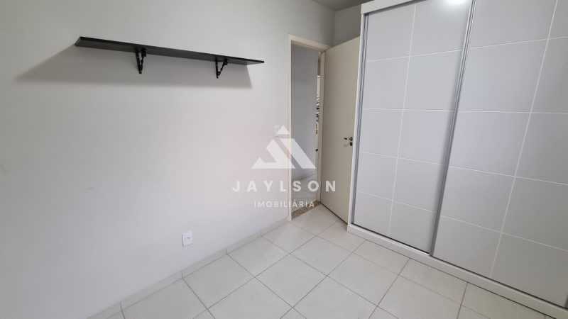 Apartamento à venda com 2 quartos, 62m² - Foto 9