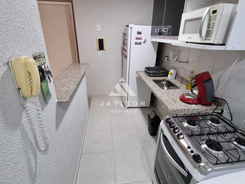 Apartamento à venda com 2 quartos, 62m² - Foto 18