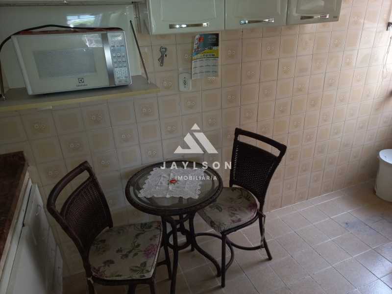 Apartamento à venda com 2 quartos, 45m² - Foto 18