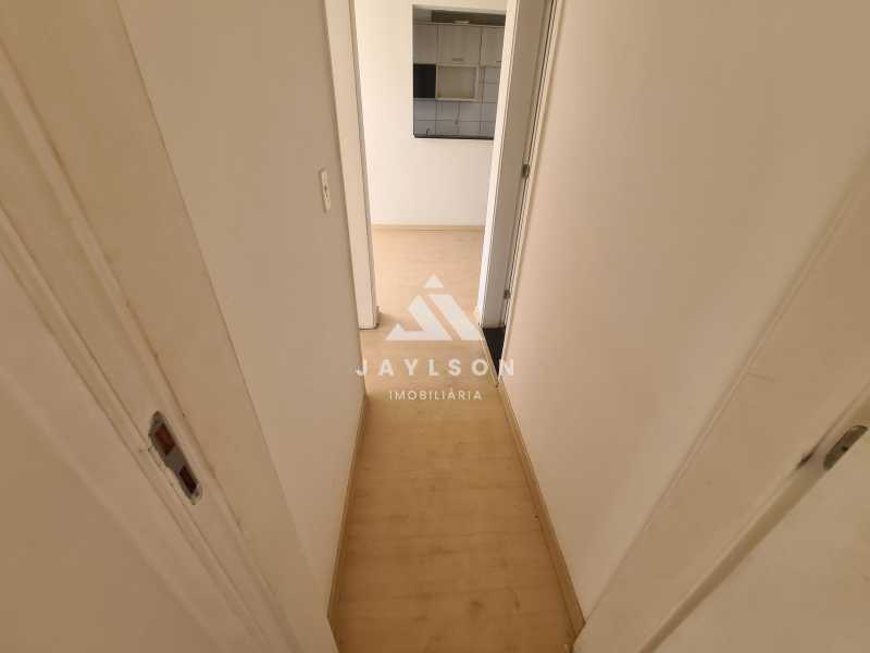 Apartamento à venda com 2 quartos, 50m² - Foto 19