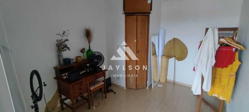 Casa de Vila à venda com 2 quartos, 50m² - Foto 18