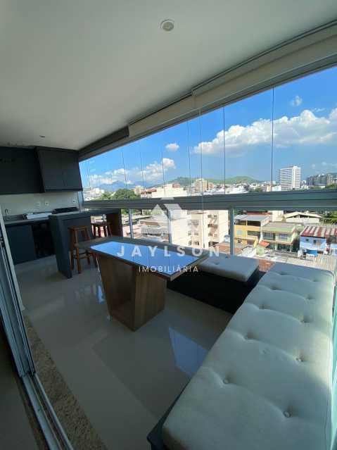 Apartamento à venda com 3 quartos, 84m² - Foto 1