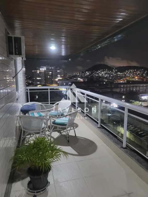 Cobertura à venda com 3 quartos, 220m² - Foto 7