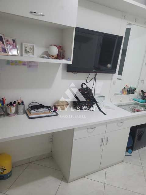 Cobertura à venda com 3 quartos, 220m² - Foto 14