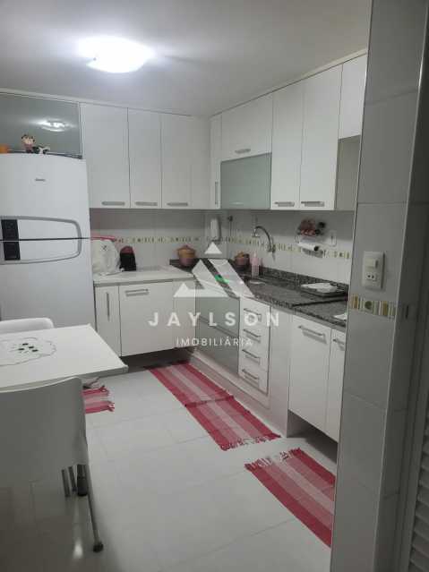 Cobertura à venda com 3 quartos, 220m² - Foto 25