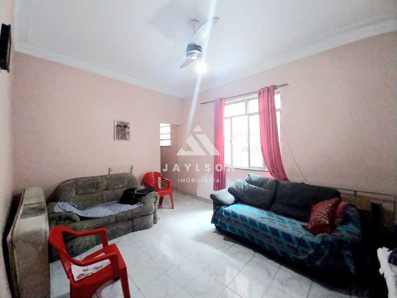 Apartamento à venda com 2 quartos, 72m² - Foto 1