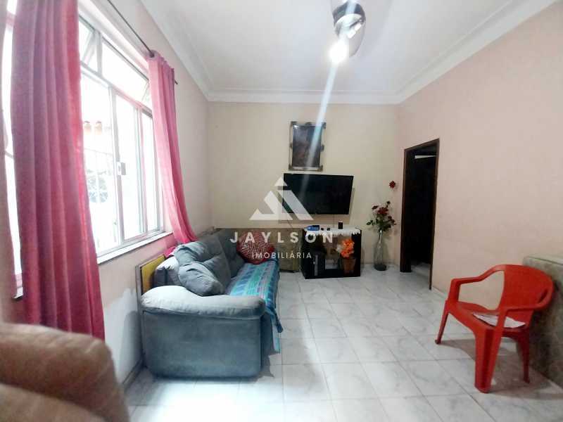 Apartamento à venda com 2 quartos, 72m² - Foto 2