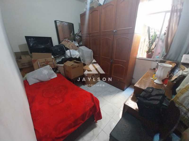 Apartamento à venda com 2 quartos, 72m² - Foto 4