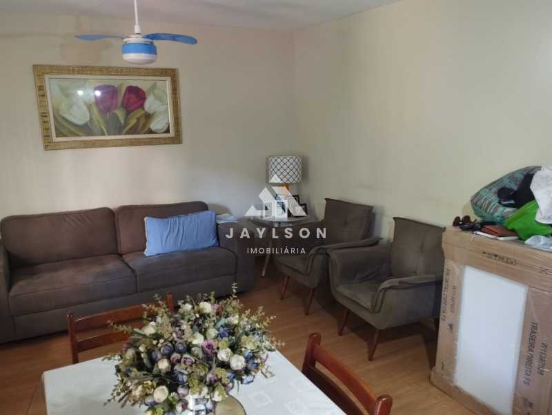 Apartamento à venda com 2 quartos, 61m² - Foto 1