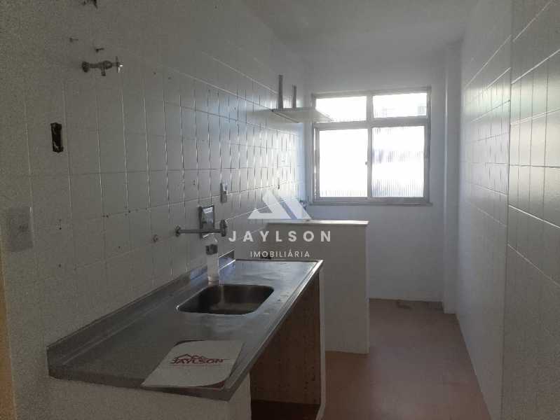 Apartamento à venda com 2 quartos, 49m² - Foto 11