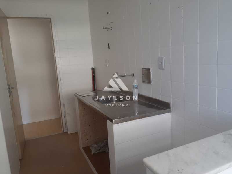 Apartamento à venda com 2 quartos, 49m² - Foto 13