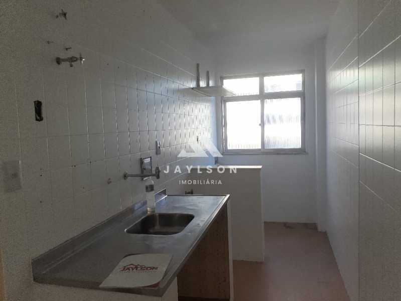 Apartamento à venda com 2 quartos, 49m² - Foto 27