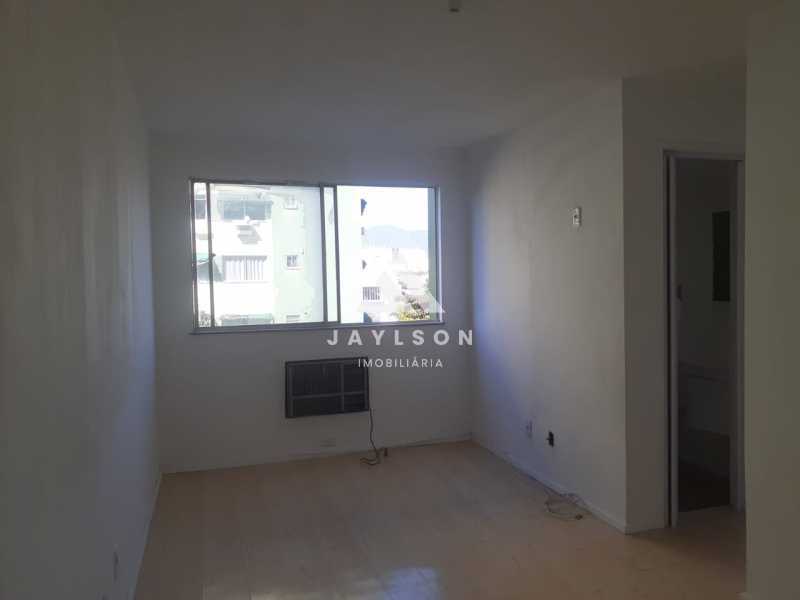 Apartamento à venda com 2 quartos, 49m² - Foto 1