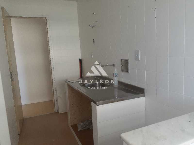 Apartamento à venda com 2 quartos, 49m² - Foto 29