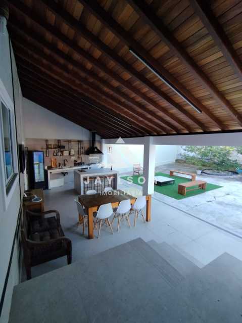 Casa à venda com 6 quartos, 203m² - Foto 20