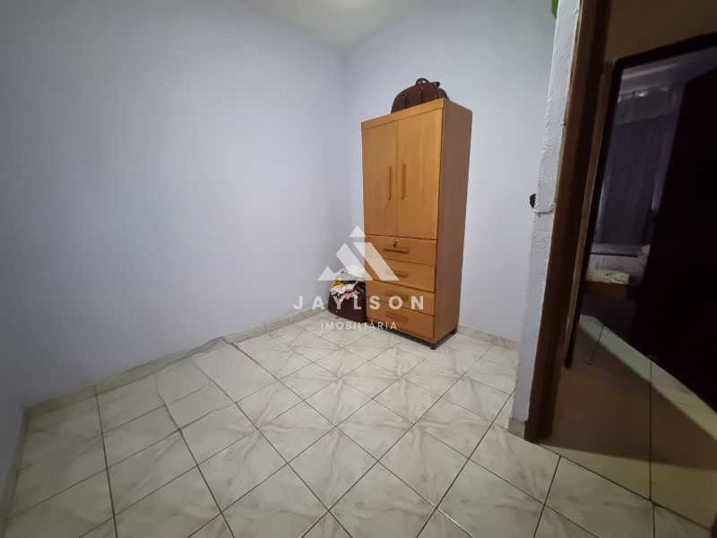 Casa de Condomínio à venda com 4 quartos, 196m² - Foto 9