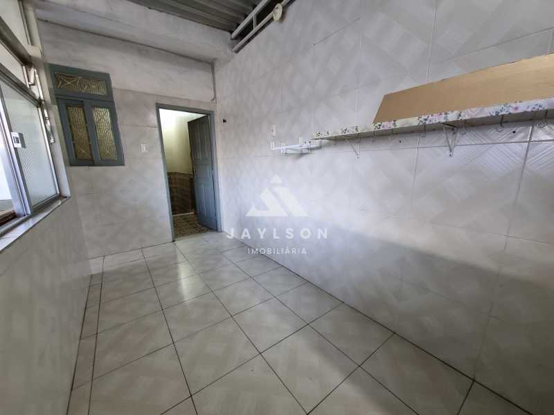 Casa de Condomínio à venda com 4 quartos, 196m² - Foto 26