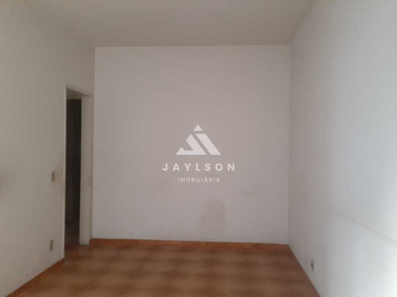 Apartamento à venda com 1 quarto, 60m² - Foto 5