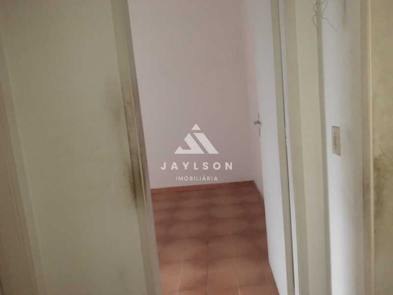 Apartamento à venda com 1 quarto, 60m² - Foto 19