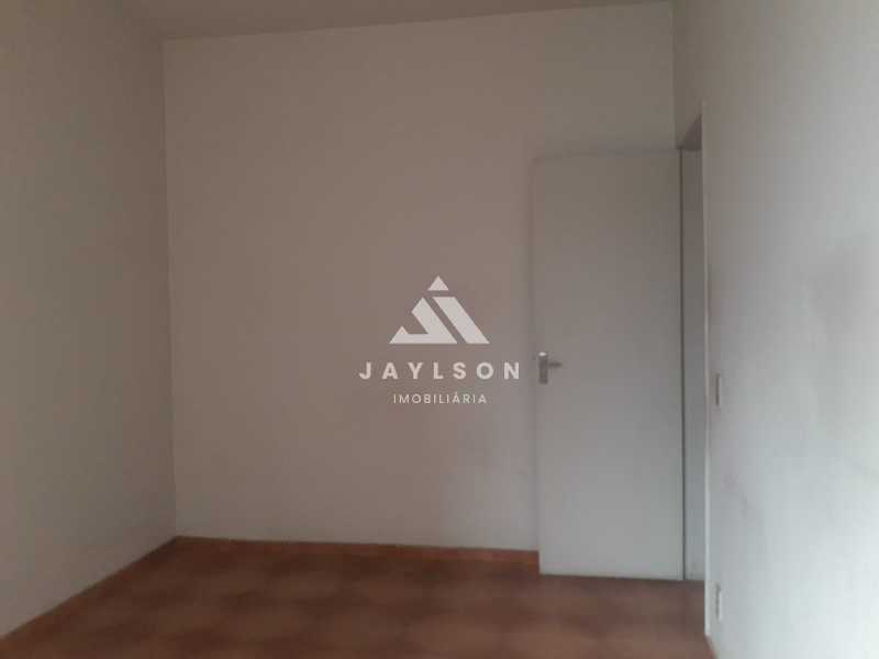 Apartamento à venda com 1 quarto, 60m² - Foto 24