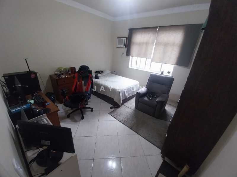 Apartamento à venda com 3 quartos, 94m² - Foto 8