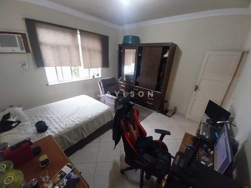 Apartamento à venda com 3 quartos, 94m² - Foto 10