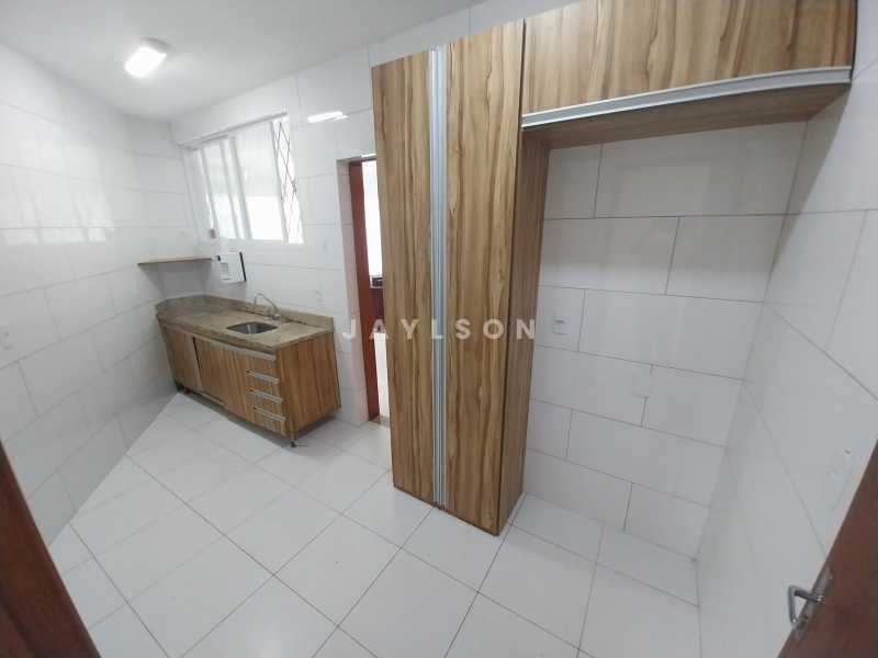 Apartamento à venda com 3 quartos, 80m² - Foto 15