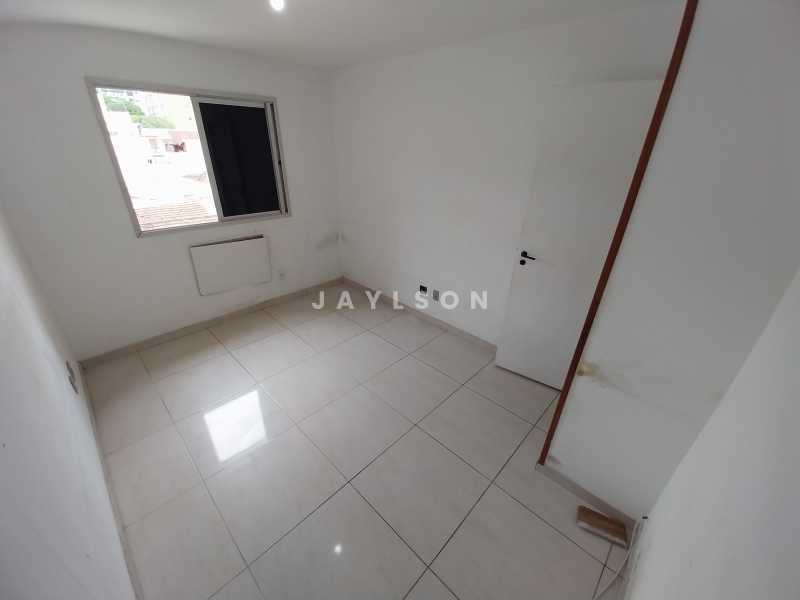 Apartamento à venda com 3 quartos, 90m² - Foto 12