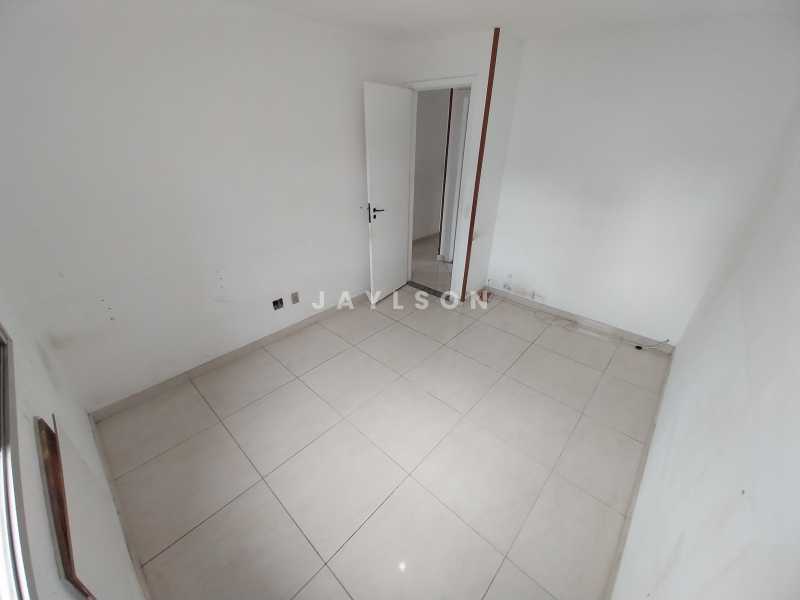 Apartamento à venda com 3 quartos, 90m² - Foto 13