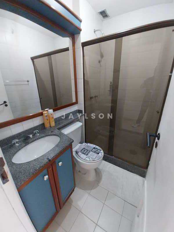 Apartamento à venda com 3 quartos, 90m² - Foto 18