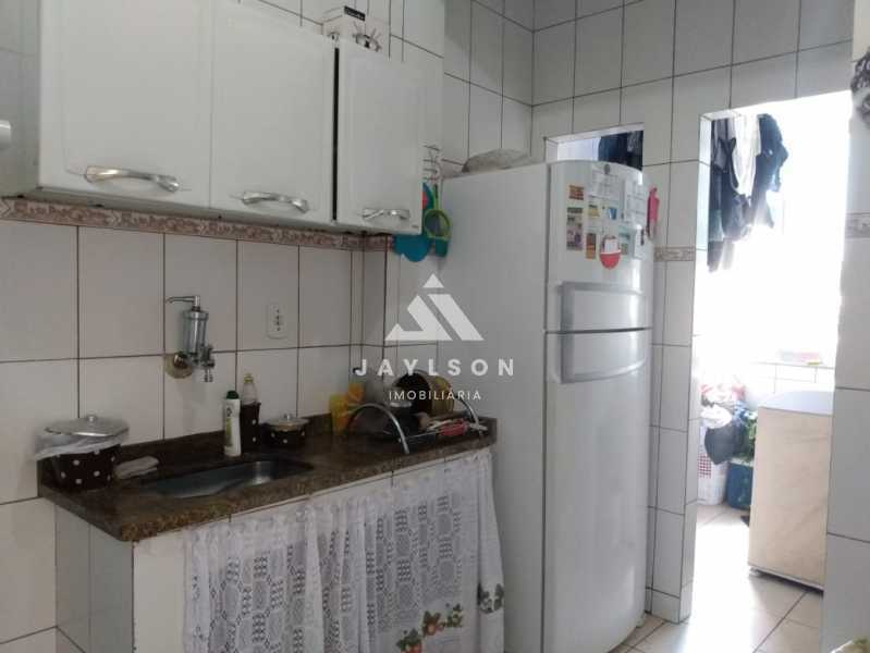 Apartamento à venda com 2 quartos, 65m² - Foto 13