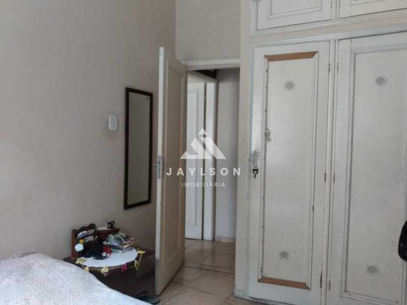 Apartamento à venda com 2 quartos, 65m² - Foto 11