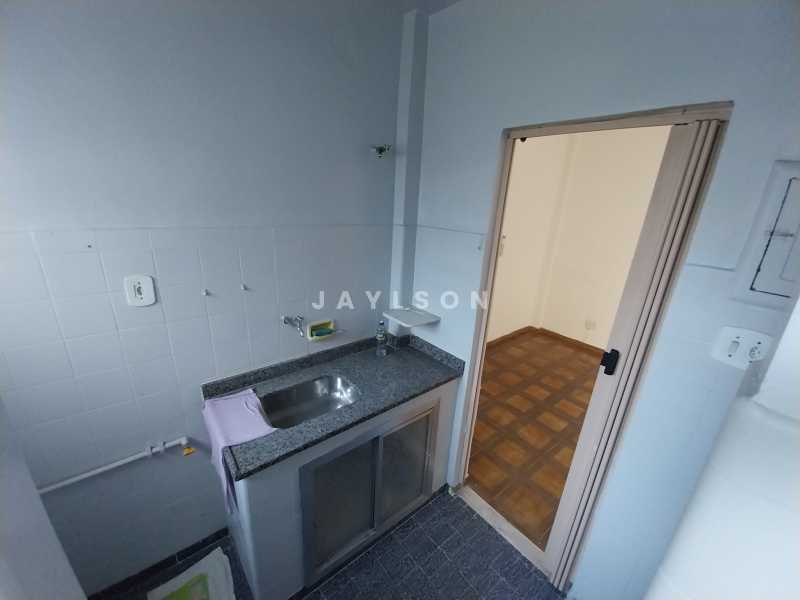 Apartamento à venda com 1 quarto, 31m² - Foto 14