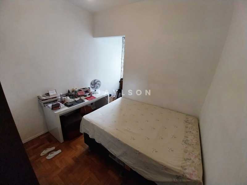 Apartamento à venda com 2 quartos, 73m² - Foto 6