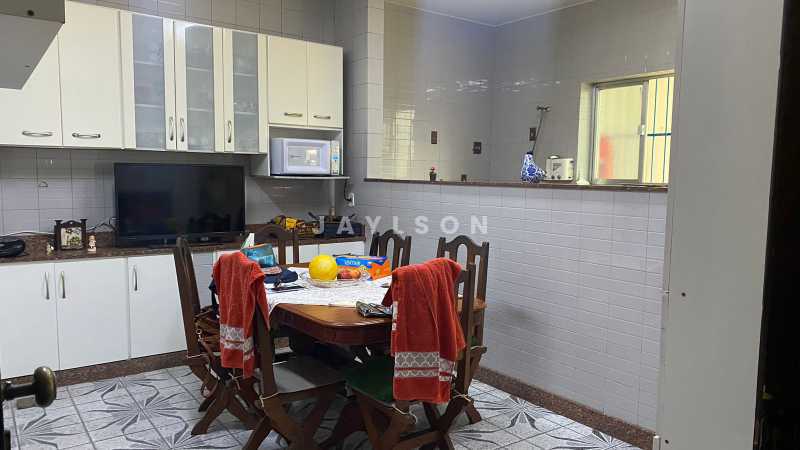 Casa à venda com 4 quartos, 135m² - Foto 20