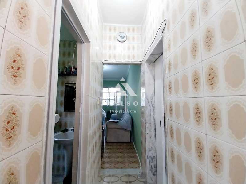 Casa à venda com 2 quartos, 85m² - Foto 3