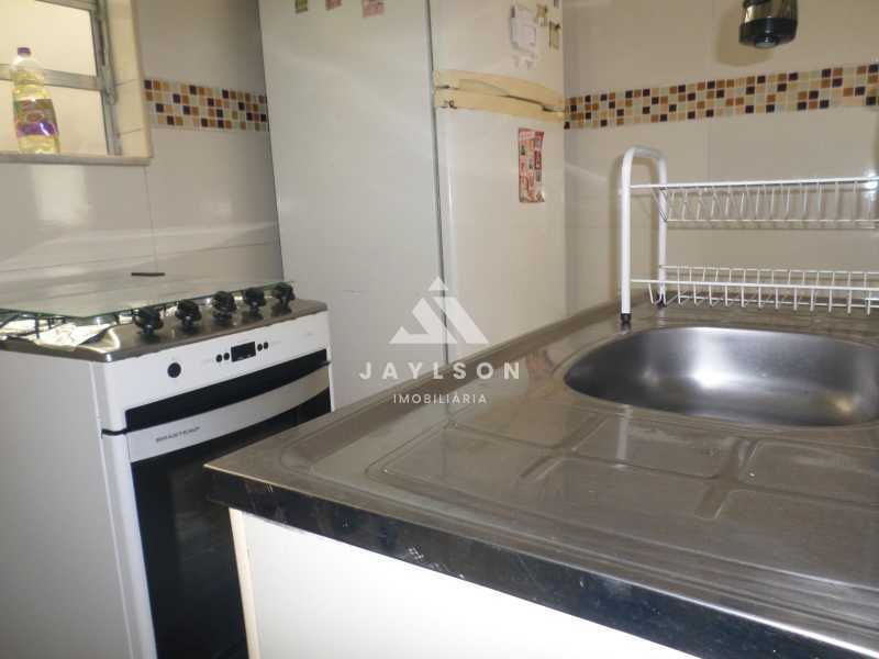 Apartamento à venda com 1 quarto, 38m² - Foto 24