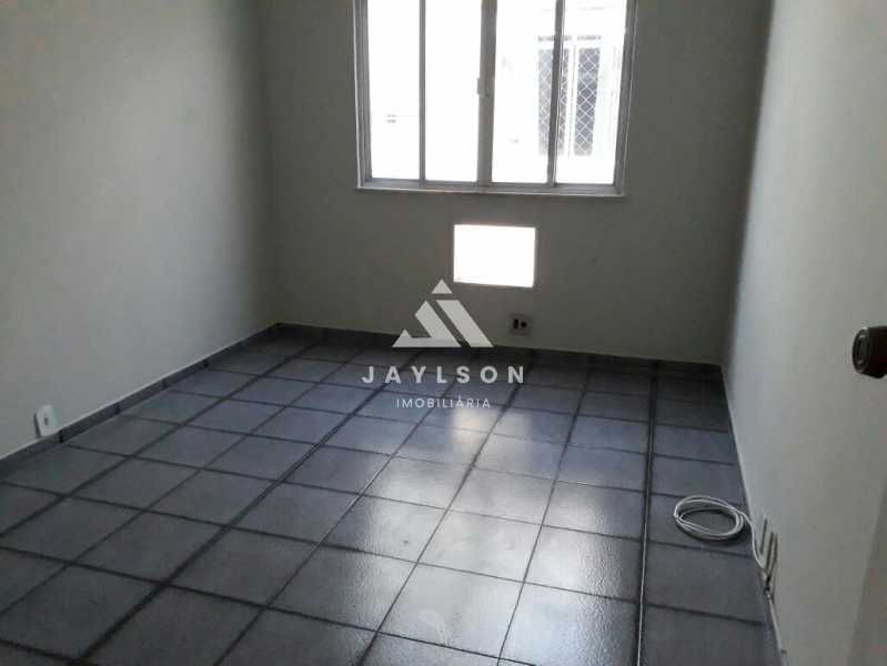 Apartamento à venda com 2 quartos, 60m² - Foto 8