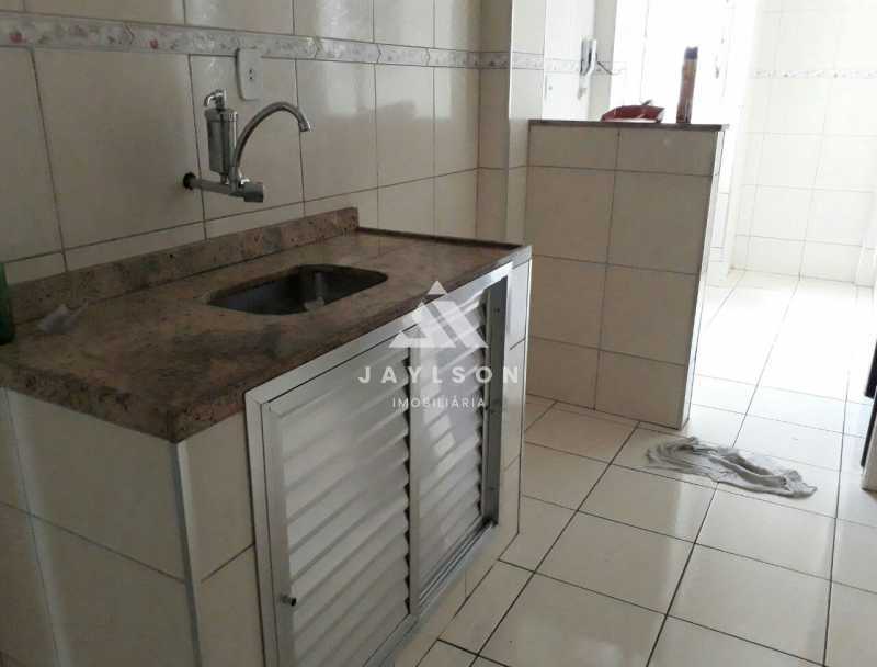 Apartamento à venda com 2 quartos, 60m² - Foto 13