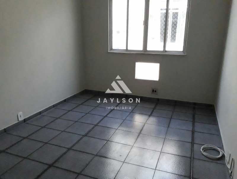 Apartamento à venda com 2 quartos, 60m² - Foto 16