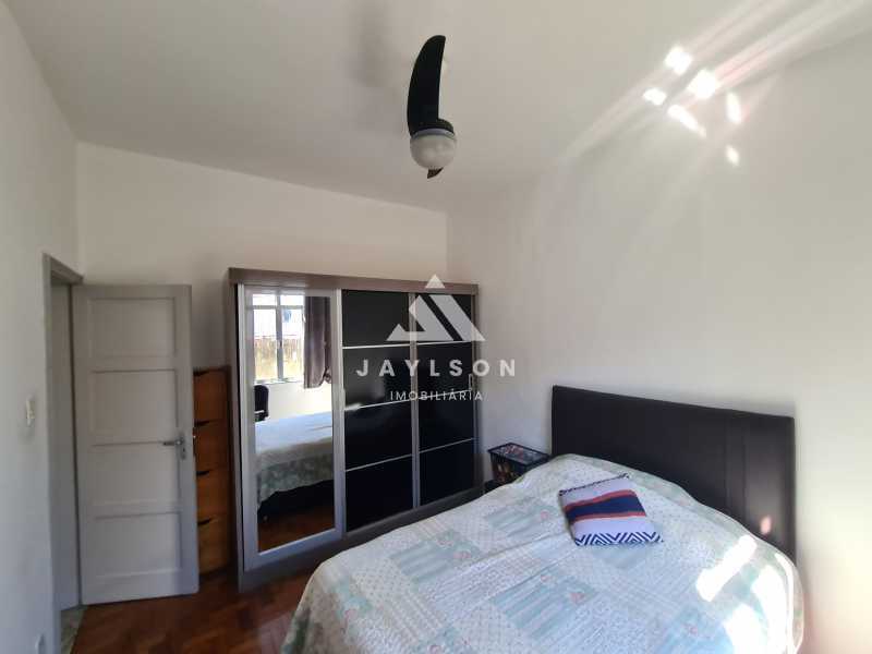 Apartamento à venda com 2 quartos, 74m² - Foto 11