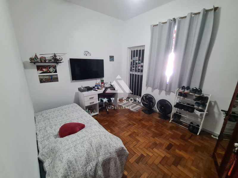 Apartamento à venda com 2 quartos, 74m² - Foto 13