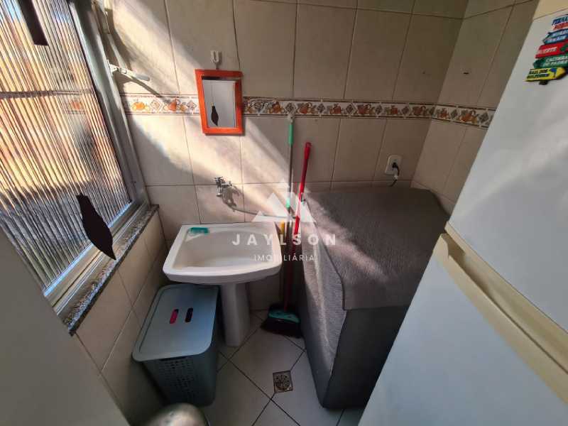 Apartamento à venda com 2 quartos, 74m² - Foto 25