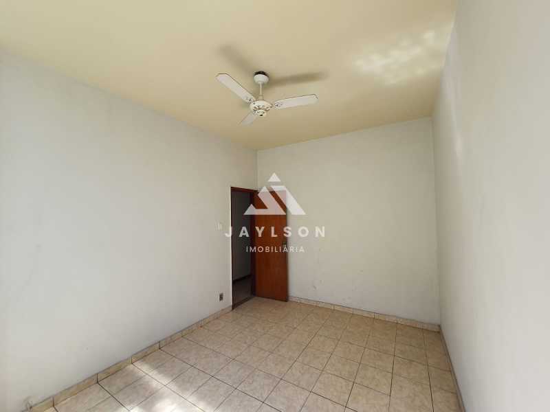 Apartamento à venda com 2 quartos, 62m² - Foto 8