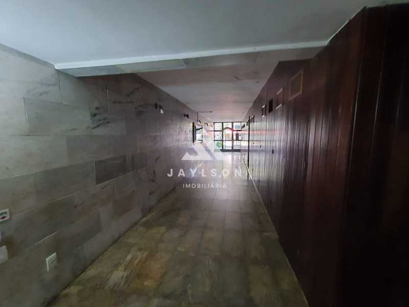 Apartamento à venda com 2 quartos, 62m² - Foto 15