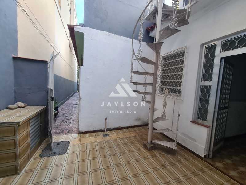 Casa à venda com 2 quartos, 76m² - Foto 22