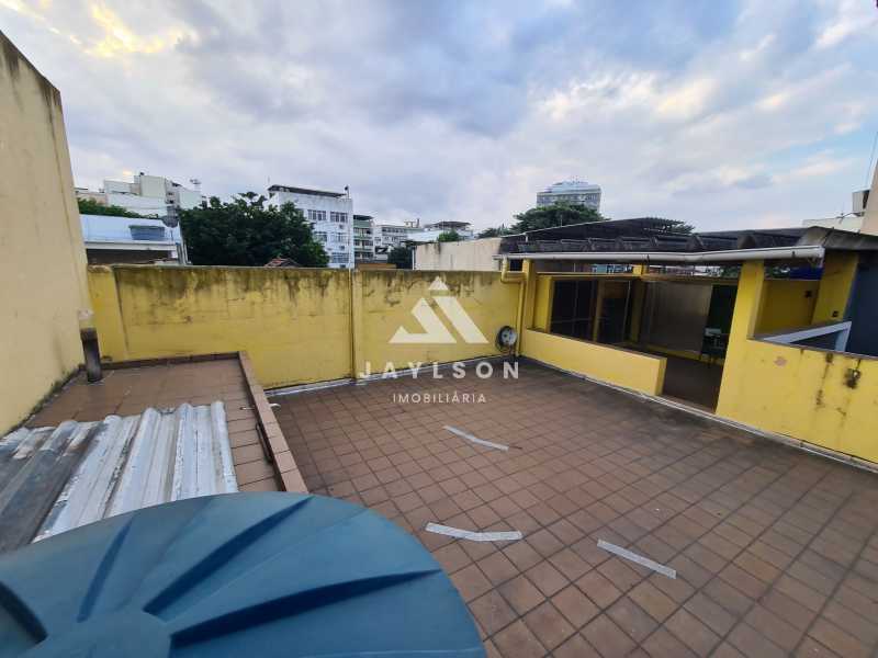 Casa à venda com 2 quartos, 76m² - Foto 29