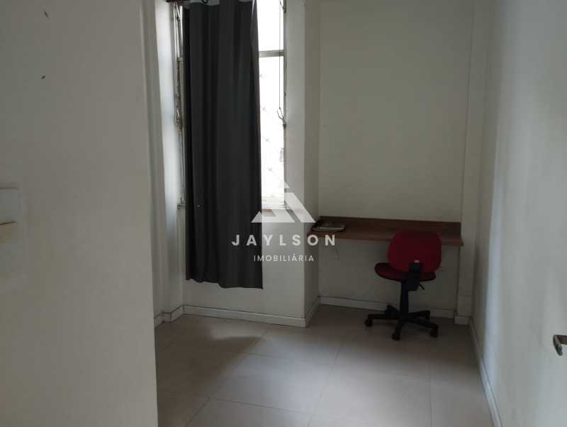 Apartamento à venda com 2 quartos, 38m² - Foto 17